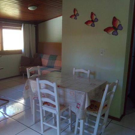 Casas Na Praia De Bombas - Bombinhas Exterior photo
